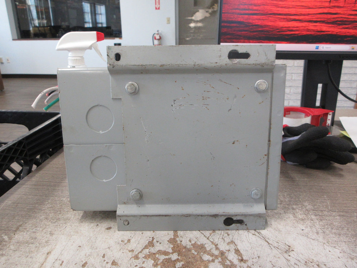 York 3R Distribution Transformer 025-40114-001 Ser. A 2KVA Pri: 240/480V Used