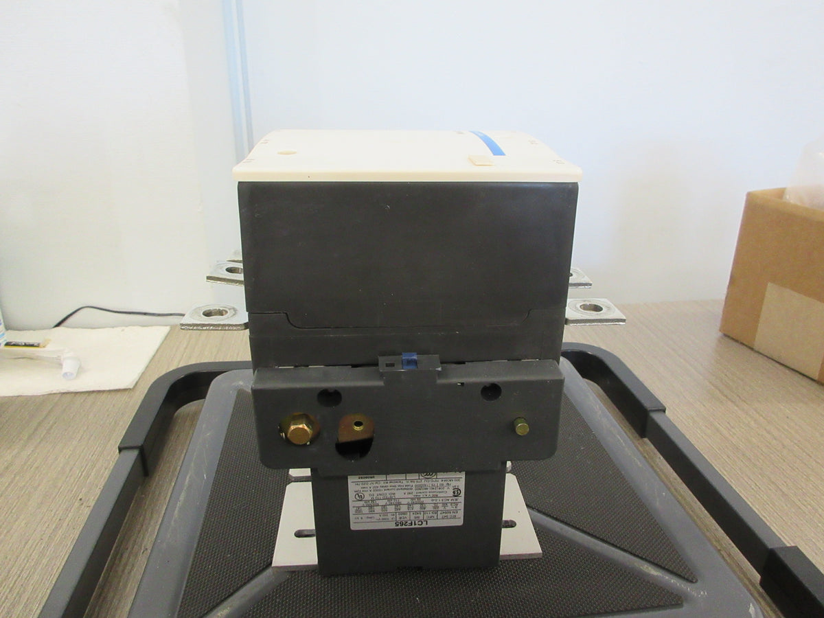 Telemecanique Contactor LC1F265 480-500V Coil 40-400 Hz 285A 600V Used