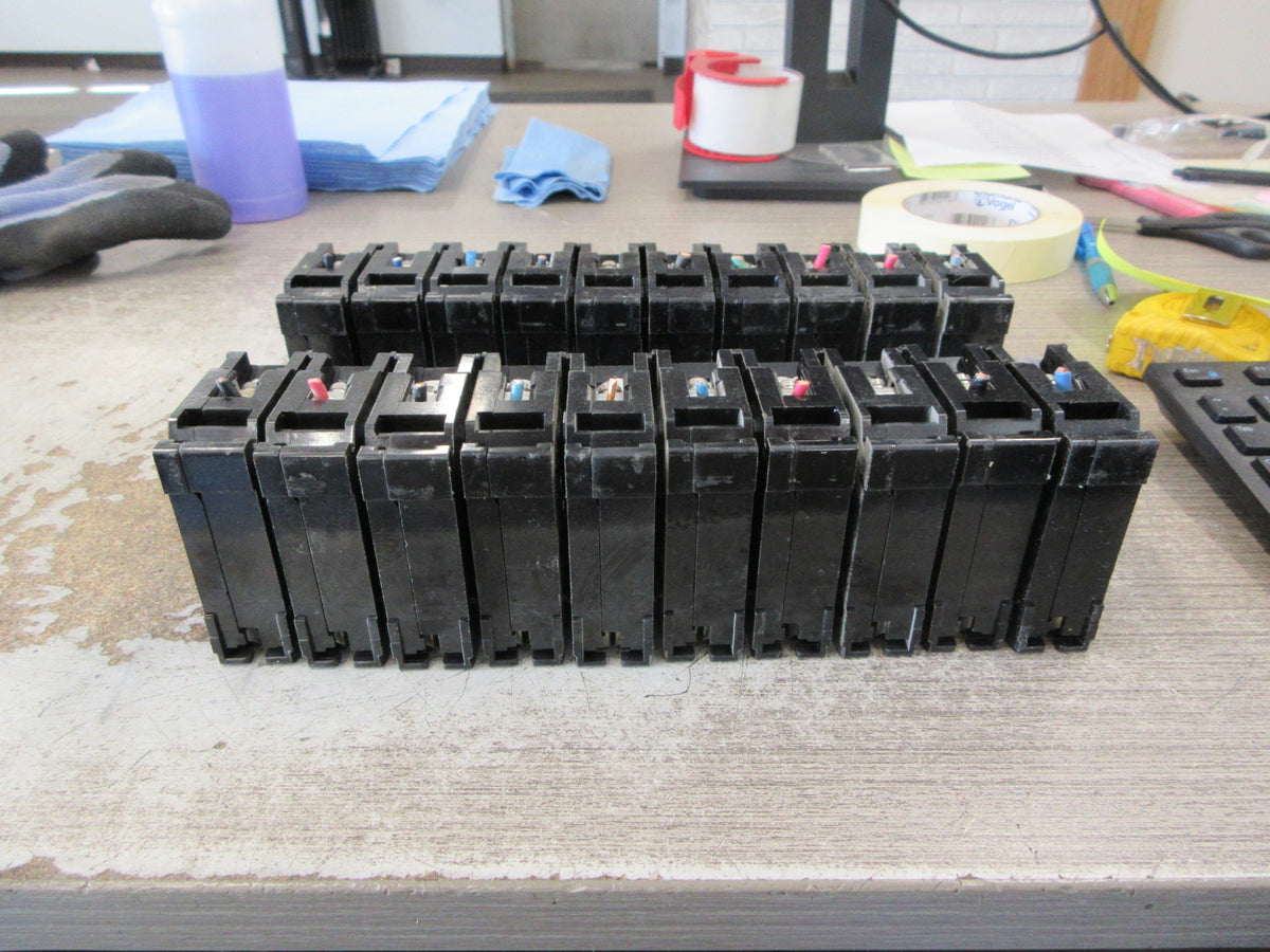 Gould ITE Type QP Clip-On Circuit Breaker Q120 20A 120/240V 1P *Lot of 20* Used
