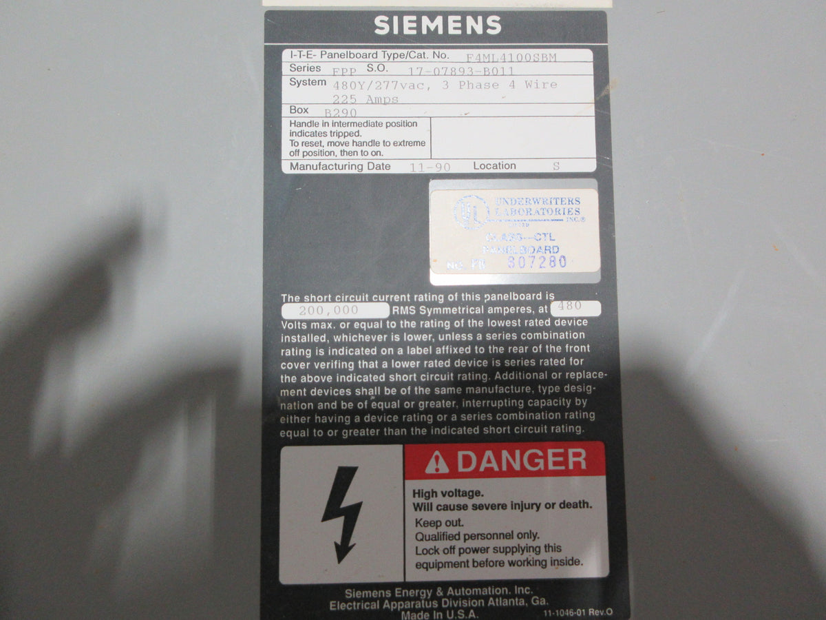 Siemens ITE Series FPP Panelboard F4ML4100SBM 225A 480Y/277V 3Ph 4W Used