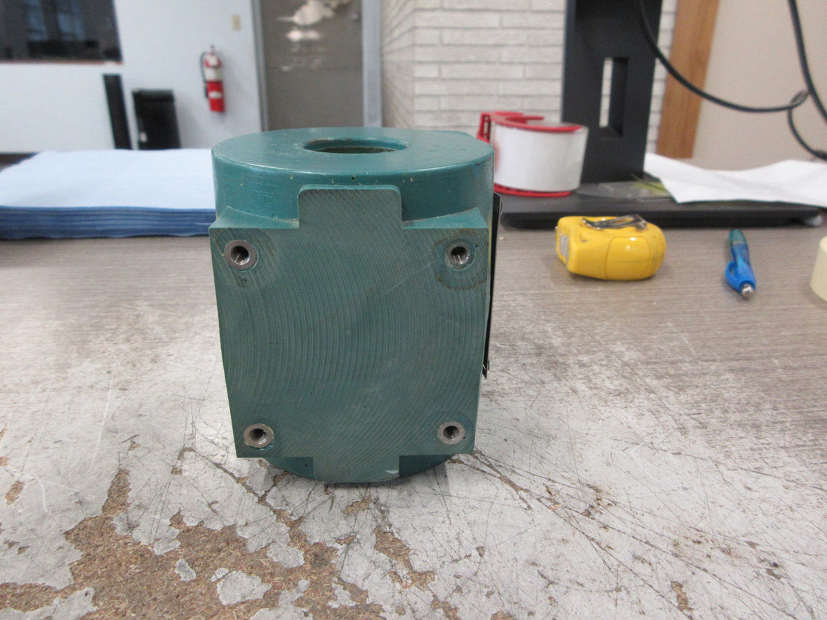 Astra Current Transformer AA-10 Ratio 200:5A 60Hz 600V 10KV BIL Used