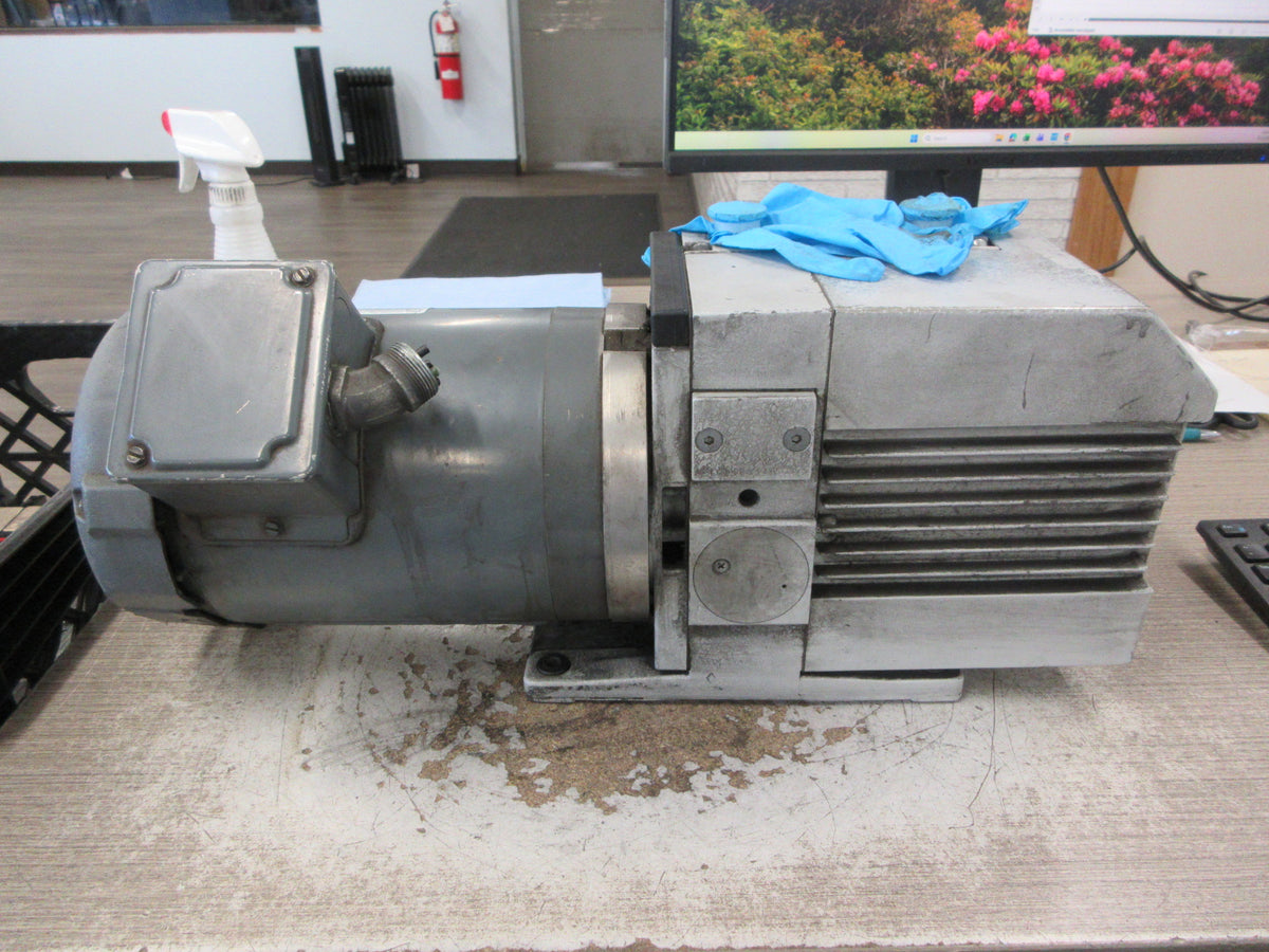 Leybold D8B Trivac Vacuum Pump 91256-2 8 m3/h 1HP 1725RPM 200-230/460V 3Ph Used