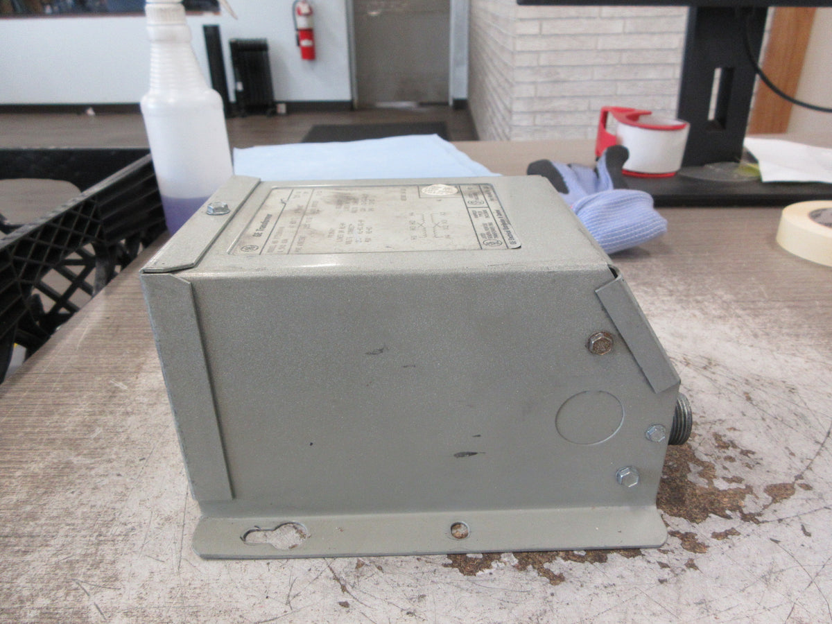 GE 3R Transformer 9T51B0008 0.500KVA Pri: 240/480V Sec: 120/240V 60Hz 1Ph Used