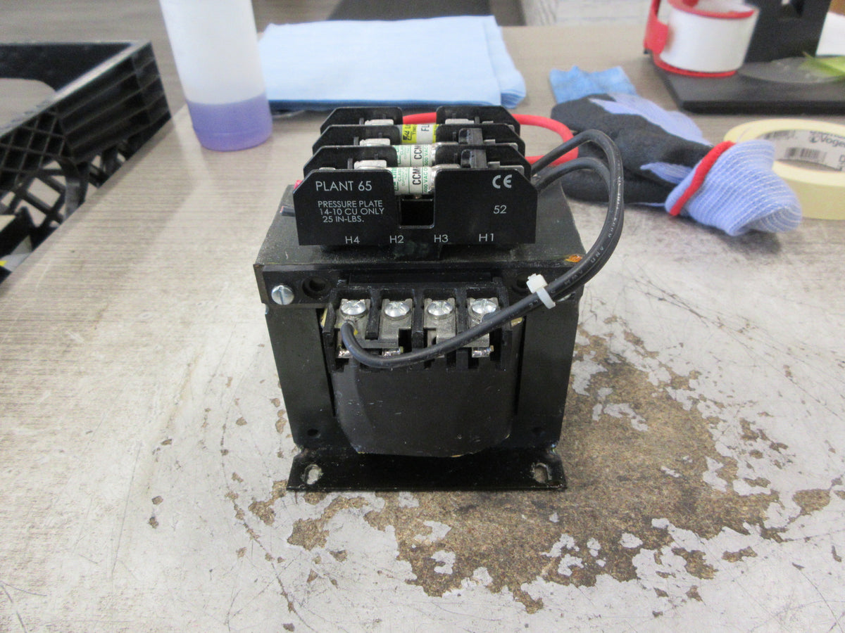 Square D Transformer 9070TF500D1 500 VA Pri:240/480, Sec: 120V Used