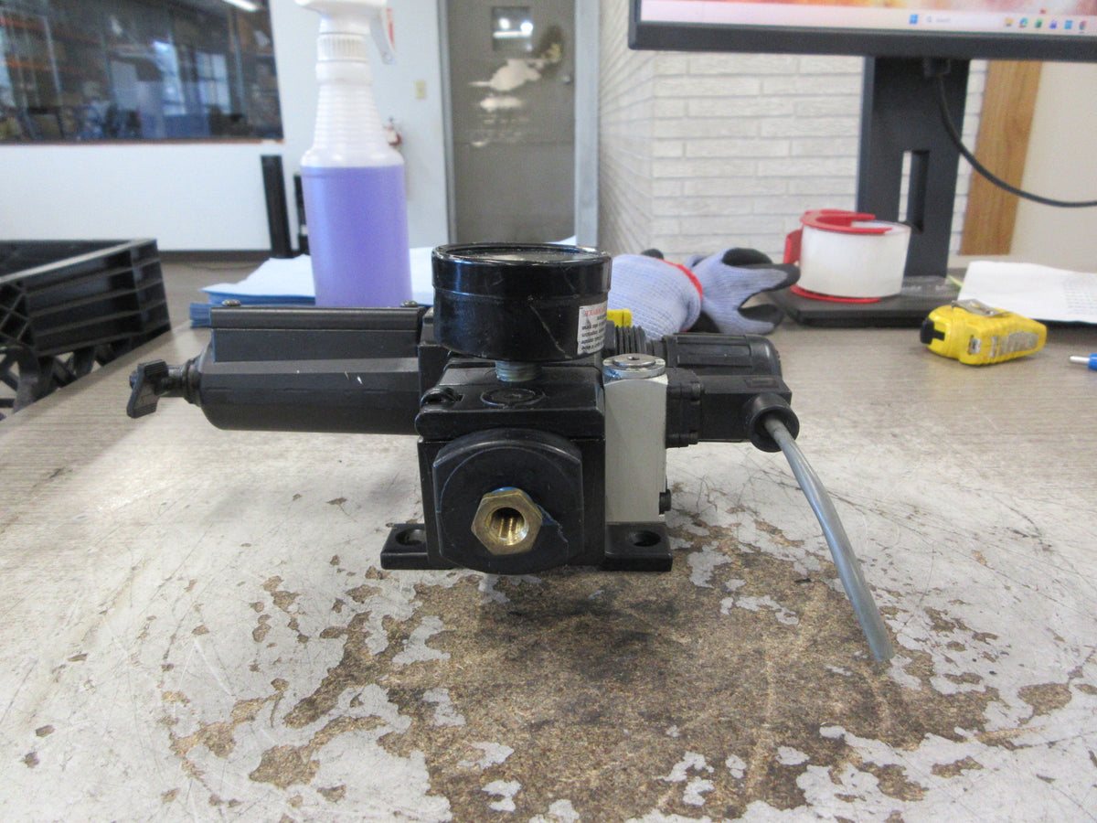 Norgren Filter Regulator II 2 GD Range: 0-160 PSI Used