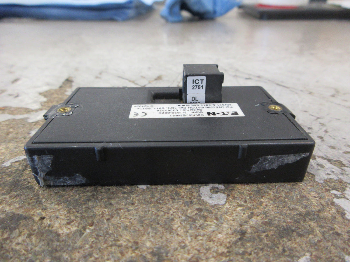 Eaton Keypad EMA91 Style: 3-1670-002C Used