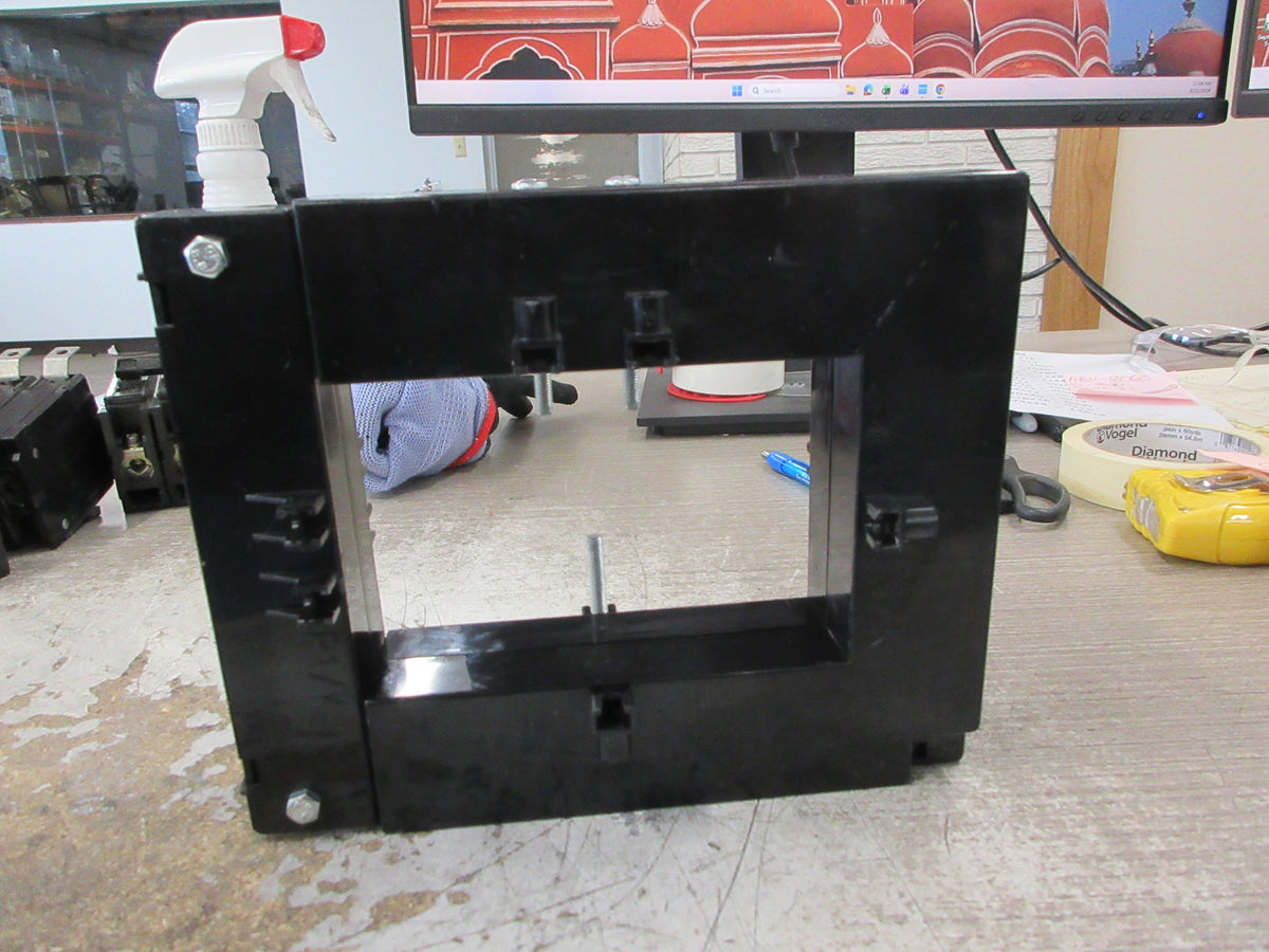 Celsa Type IAG Current Transformer P2/L Ratio 3500:5A 50-60Hz 5VA Used