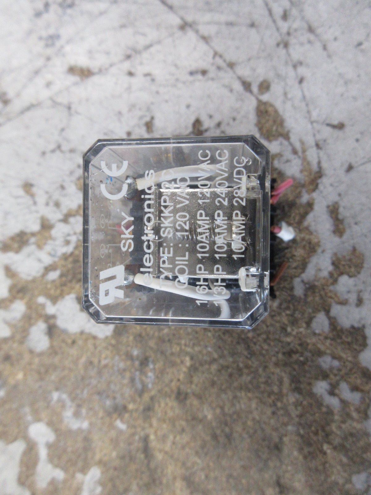 Sky Electronics Relay SKKP-2C 120V Coil w/ Base Used