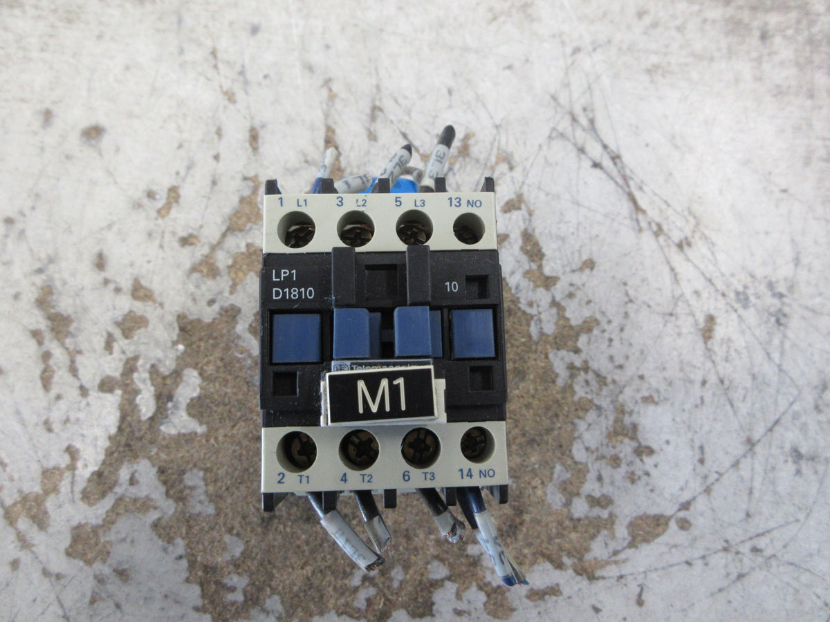 Telemecanique Contactor LP1 D1810 24VDC Coil 35A 600V Used