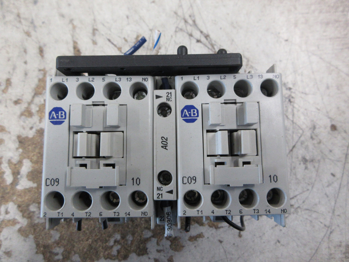 Allen-Bradley Reversing Contactor 104-C09DJ22 Ser. B 24VDC Coil 25A 600V Used