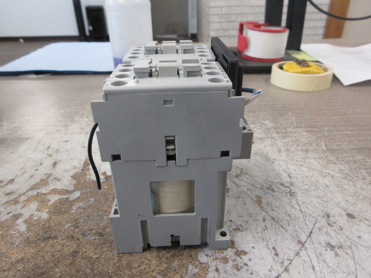 Allen-Bradley Reversing Contactor 104-C09DJ22 Ser. B 24VDC Coil 25A 600V Used