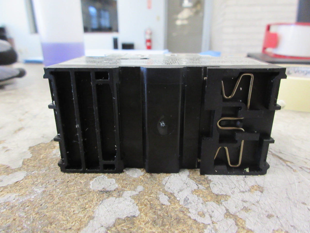 Allen-Bradley Manual Starter 140M-C2E-B25 Range:1.6-2.5A Used