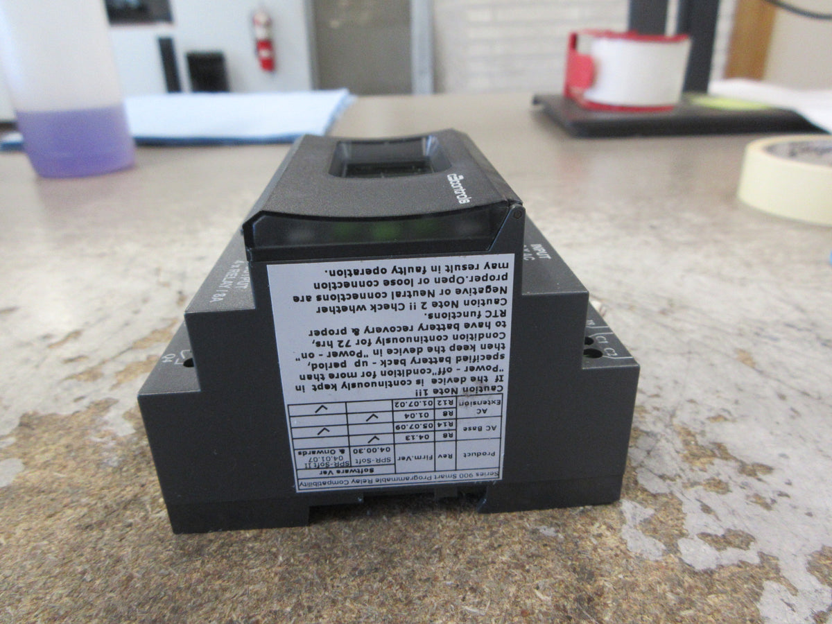 C3 Controls Smart Programmable Relay 900-SBA8I4OM Ser. B 110-240VAC Used