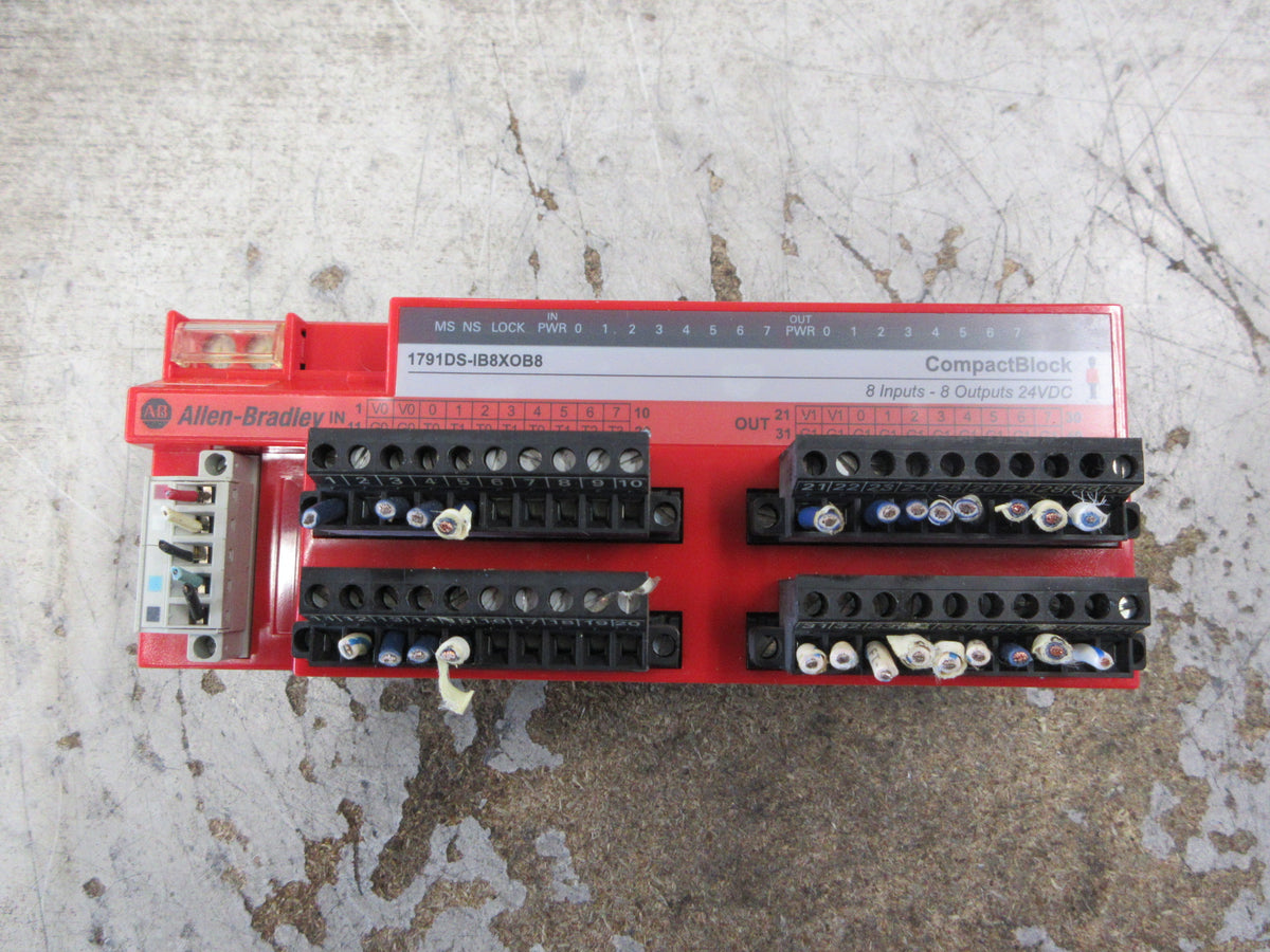 Allen-Bradley CompactBlock I/O Module 1791DS-IB8XOB8 Ser. A Rev. C01 8-Ch Used