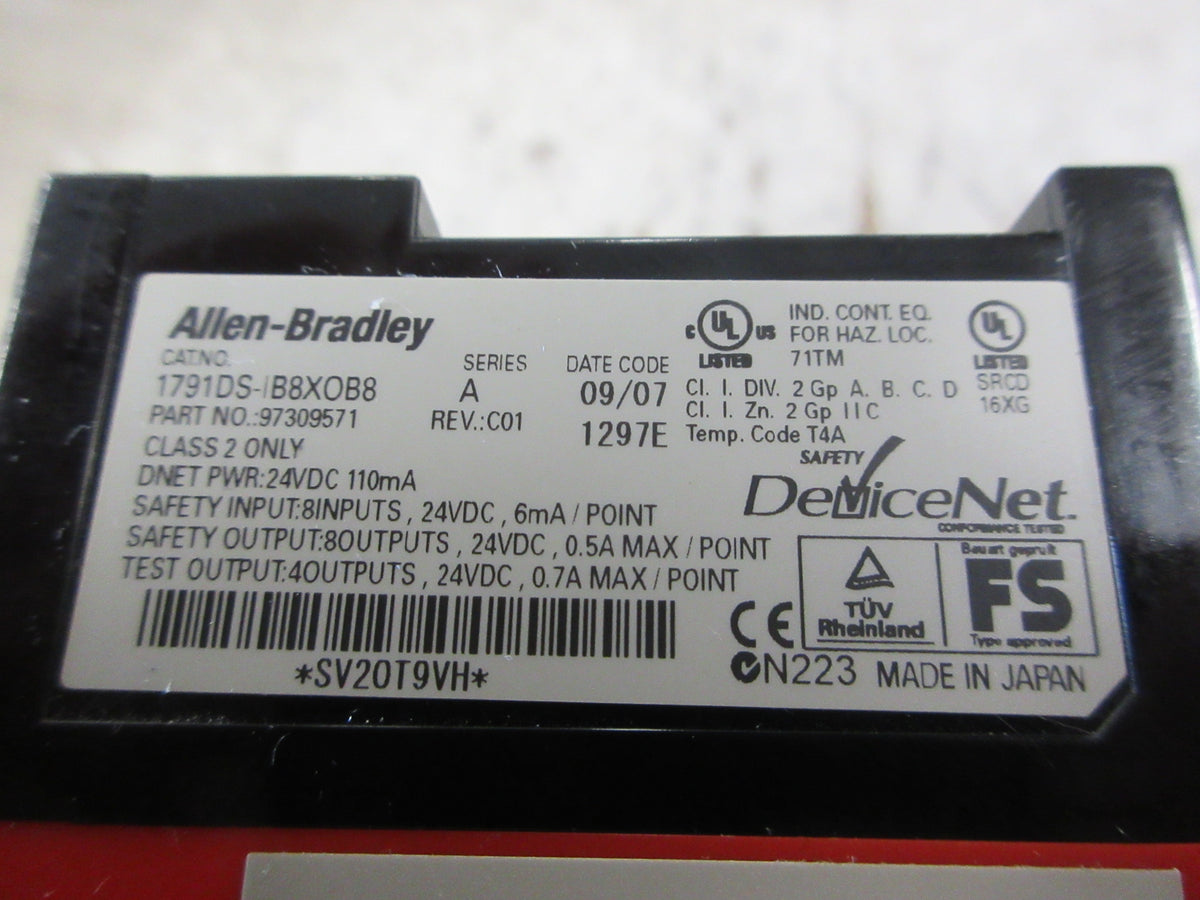 Allen-Bradley CompactBlock I/O Module 1791DS-IB8XOB8 Ser. A Rev. C01 8-Ch Used