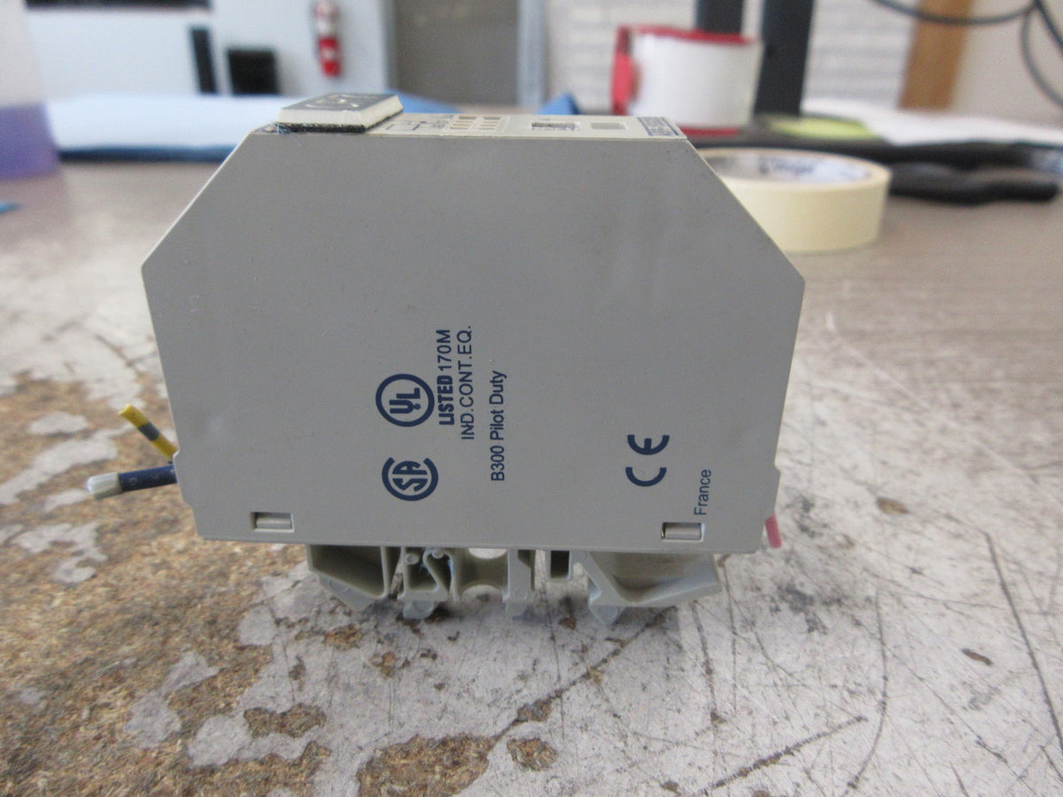 Telemecanique Interface Relay ABR-1S302B 24VDC Used