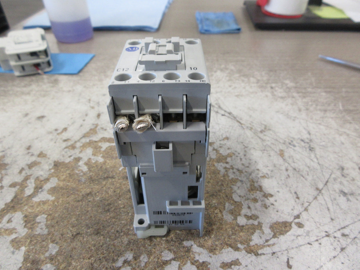 Allen-Bradley Contactor 100-C12D*10 Ser. A 24VDC Coil 25A 600V Used