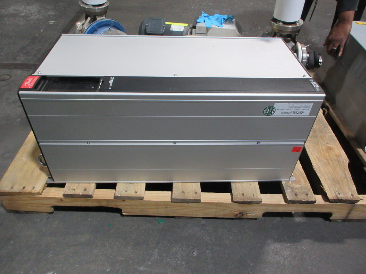 Danfoss VLT 6000 AC Drive 178B4811 100HP 3Ph Used