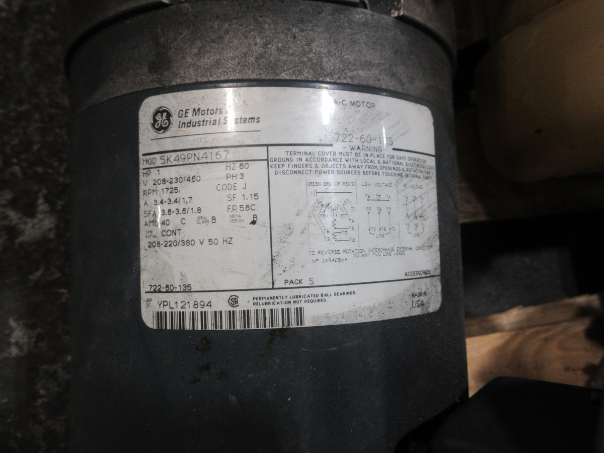 Leybold D8B Trivac Vacuum Pump 91256-2 8 m3/h 1HP 1725RPM 200-230/460V 3Ph Used