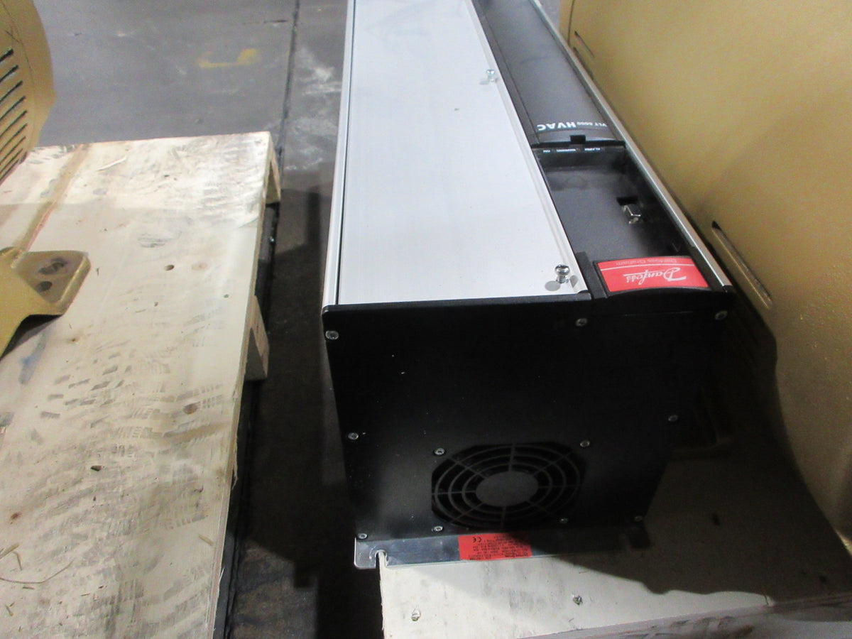 Danfoss VLT 6042 AC Drive 175Z7369 40HP 3Ph *No Keypad* Used