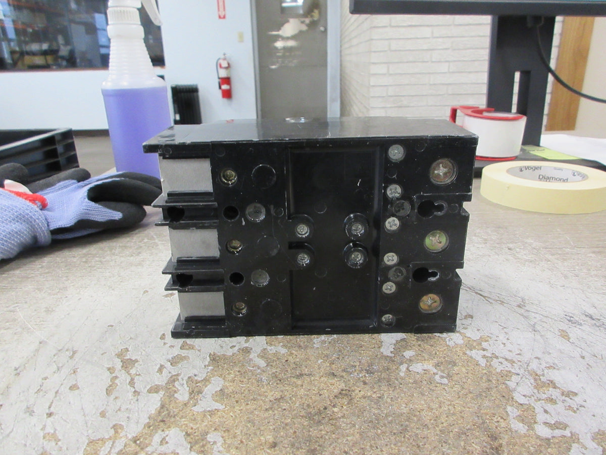 Square D PowerPact Circuit Breaker QDL32225 225A 240V 3P Used