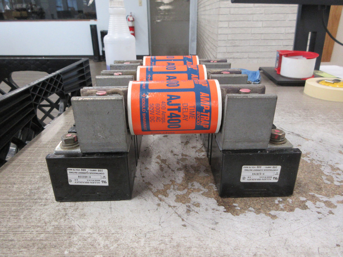 Allen-Bradley Fuseholder X-402238 / X-410744 200A 600V 3P (3) 400A Fuses Used