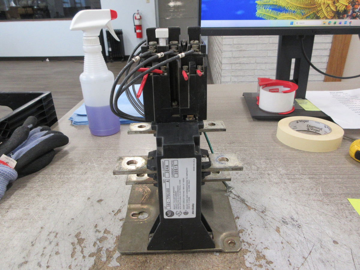Allen-Bradley Overload Relay 592-TPD300 Ser. A 304A Max Ratio 300:5A 600V Used