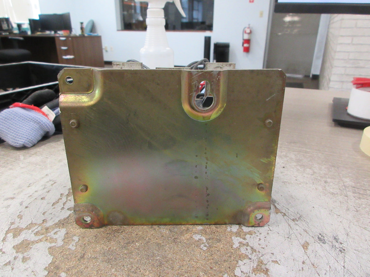 Allen-Bradley Overload Relay 592-TPD300 Ser. A 304A Max Ratio 300:5A 600V Used