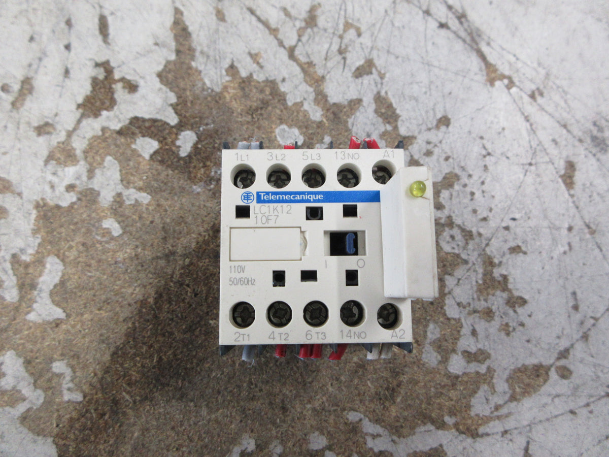 Telemecanique Contactor LC1K12 10F7 110 V Coil 20 A 600 V Used