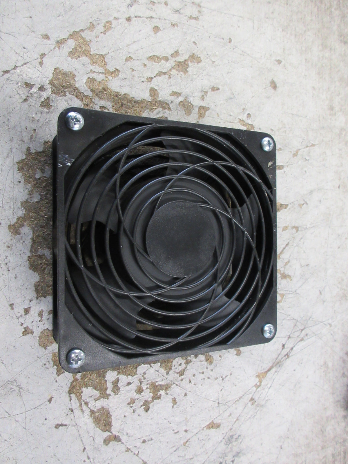 Sunon Axial Fan SP100A 115V 50/60Hz 0.26/0.24A W/(2) Grilles Used