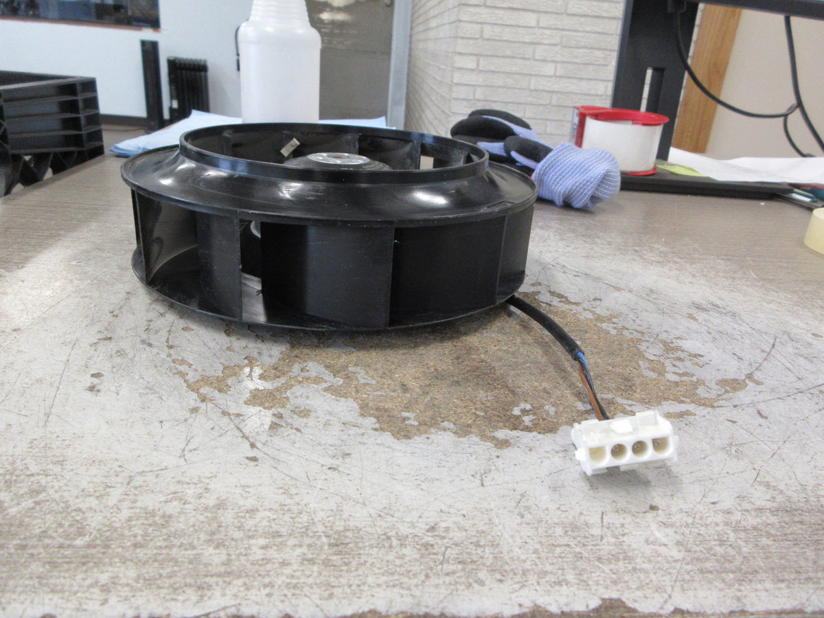 Ebmpapst Motorized Impeller R2E220-AA44-98 115V 60Hz 100W 2550RPM Used