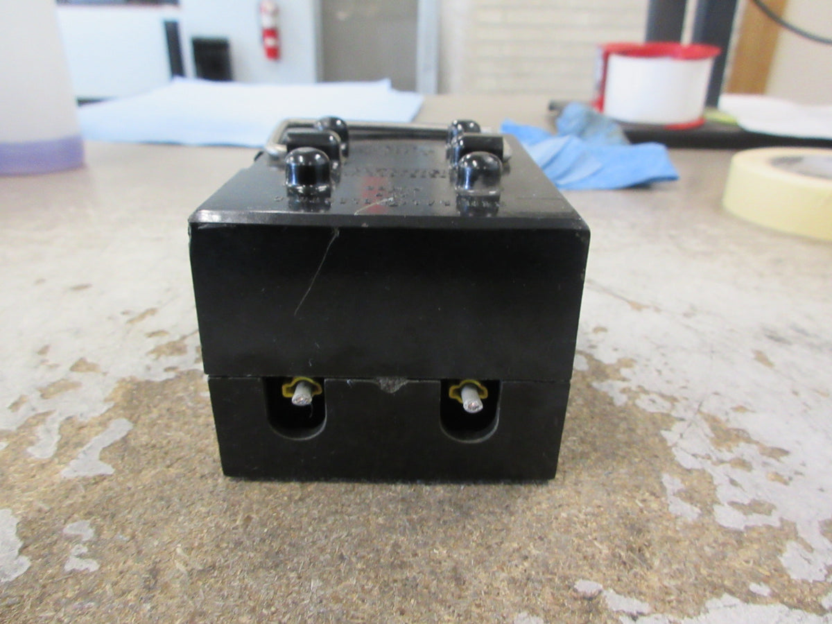 GE Fuse Pullout Switch CLF 30A 600V 2P (2) 6A Fuses Used