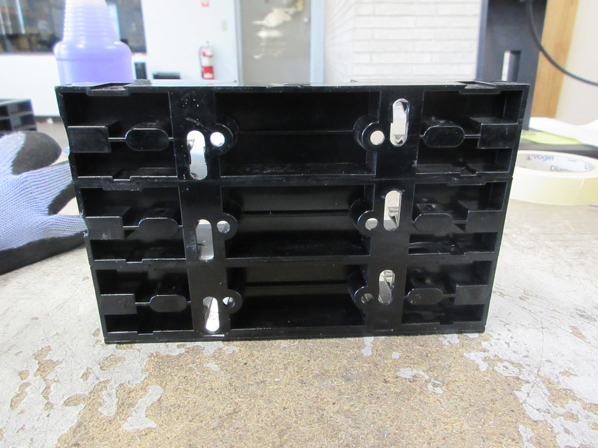 Gould Shawmut Fuseholder 60328R 30A 600V 3P Used