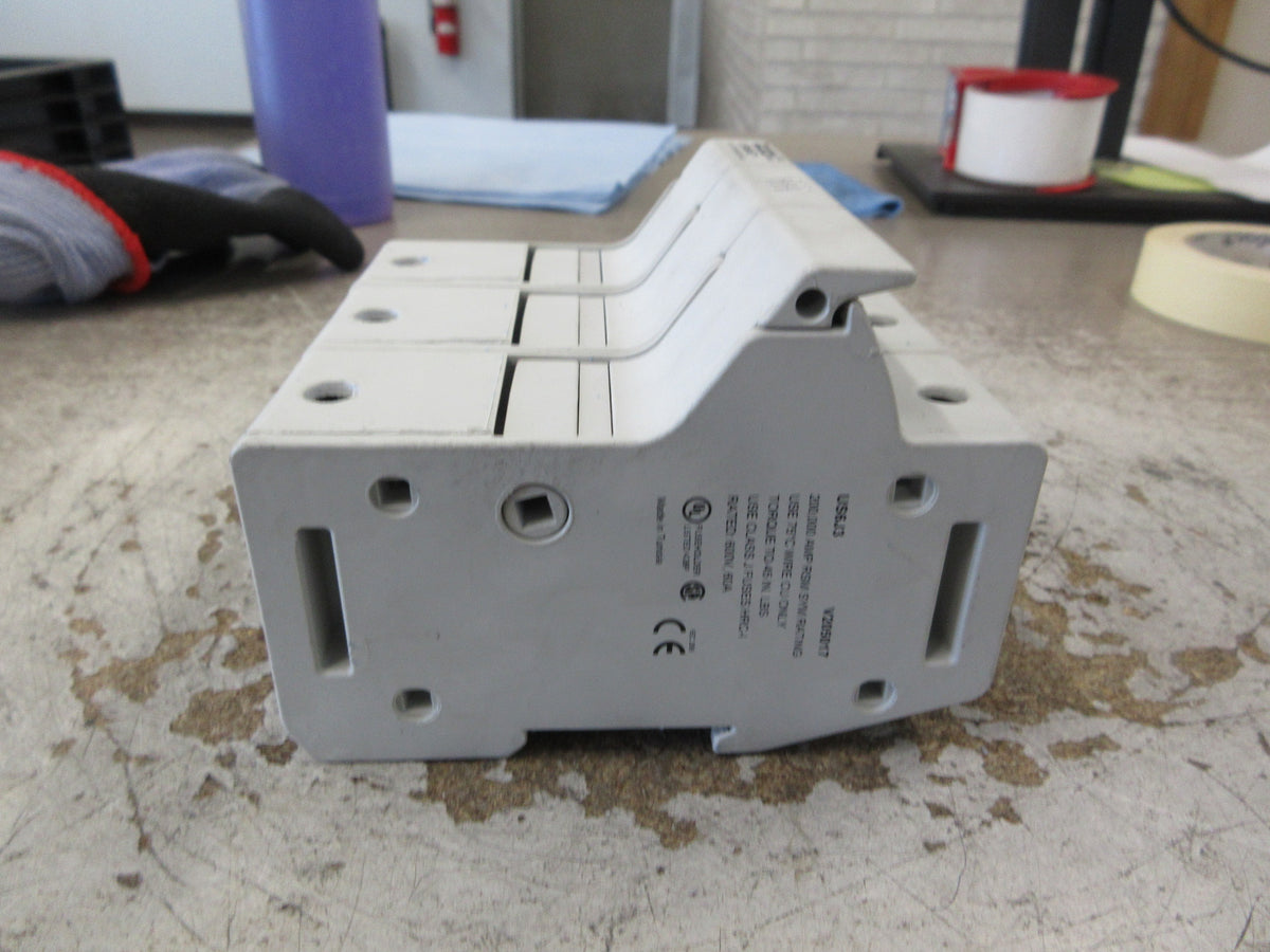 Ferraz Shawmut Fuse Holder US6J3 60A 600V 3P Used
