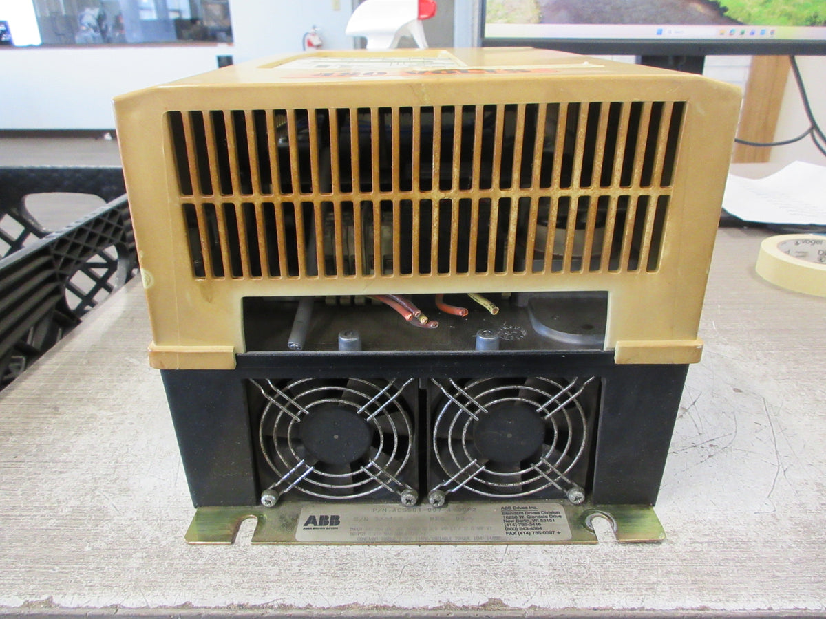 ABB ACS 500 AC Drive ACS501-007-4-00P2 7.5HP Used