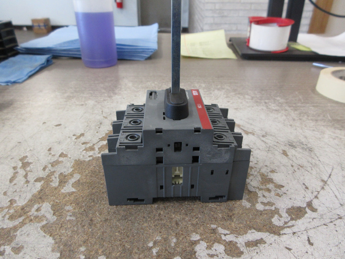 ABB Disconnect Switch OT100F3 100A 600V 3Ph Used