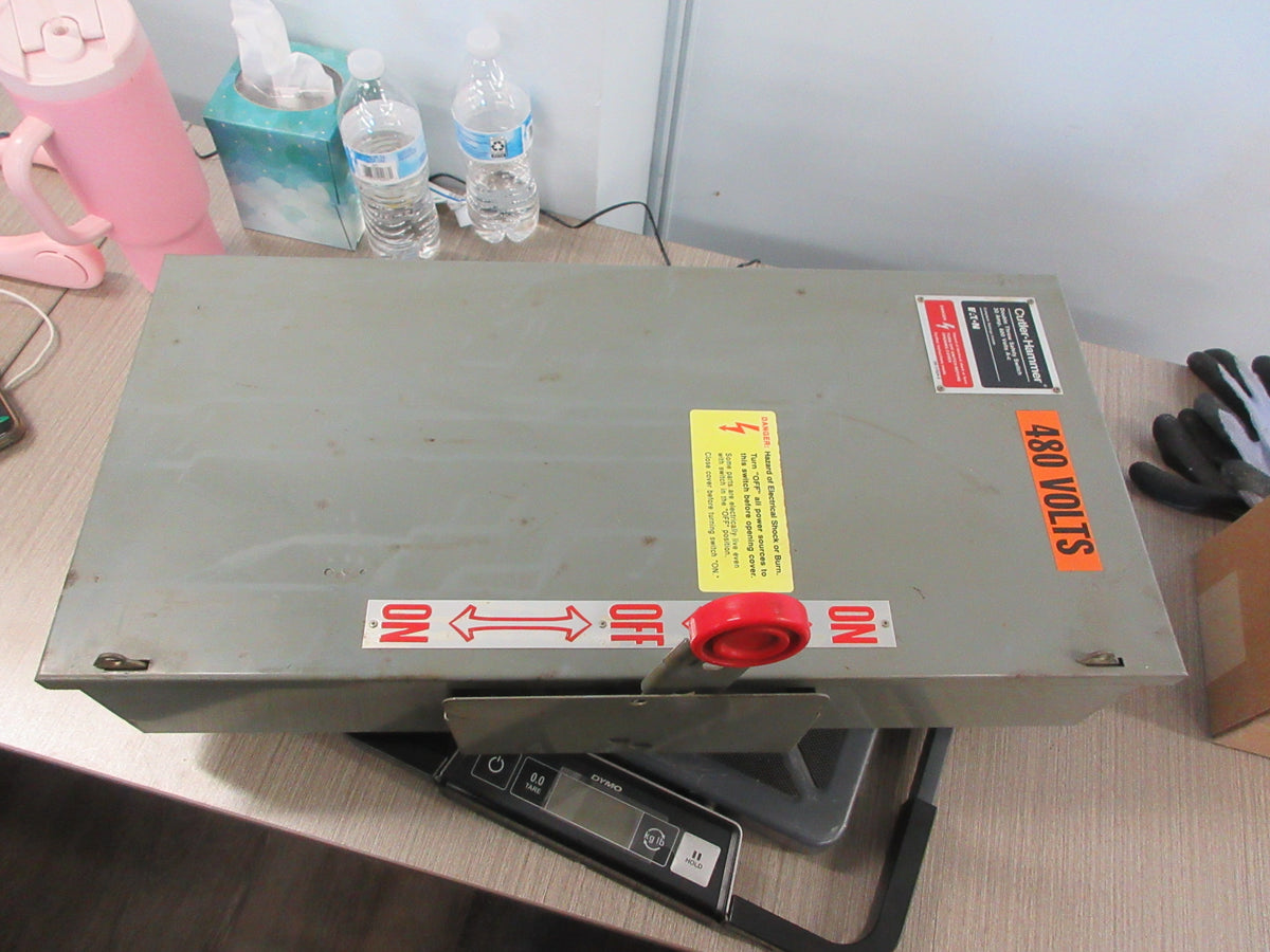Cutler-Hammer Non-Fusible Double-Throw Safety Switch/Disconnect DT361UGK Used