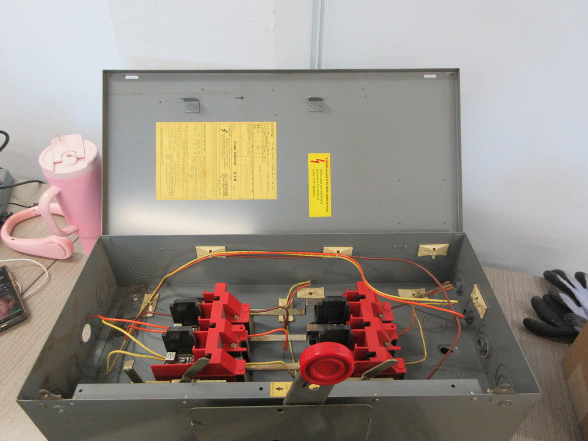 Cutler-Hammer Non-Fusible Double-Throw Safety Switch/Disconnect DT361UGK Used
