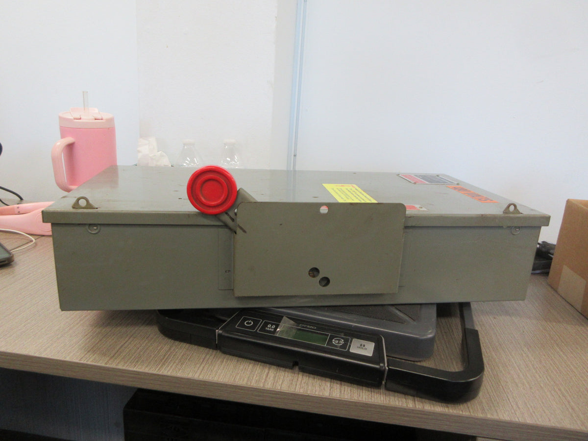 Cutler-Hammer Non-Fusible Double-Throw Safety Switch/Disconnect DT361UGK Used