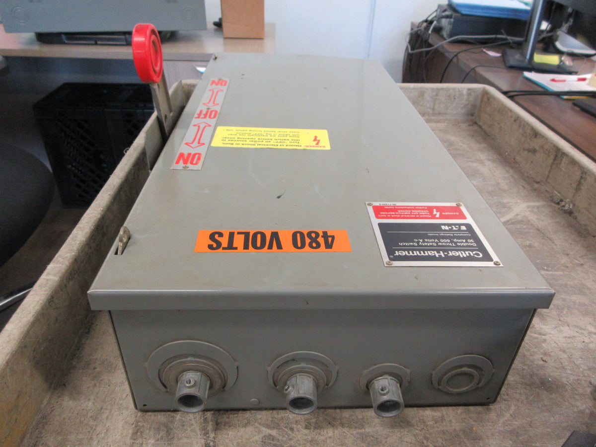 Cutler-Hammer Non-Fusible Double-Throw Safety Switch/Disconnect DT361UGK Used