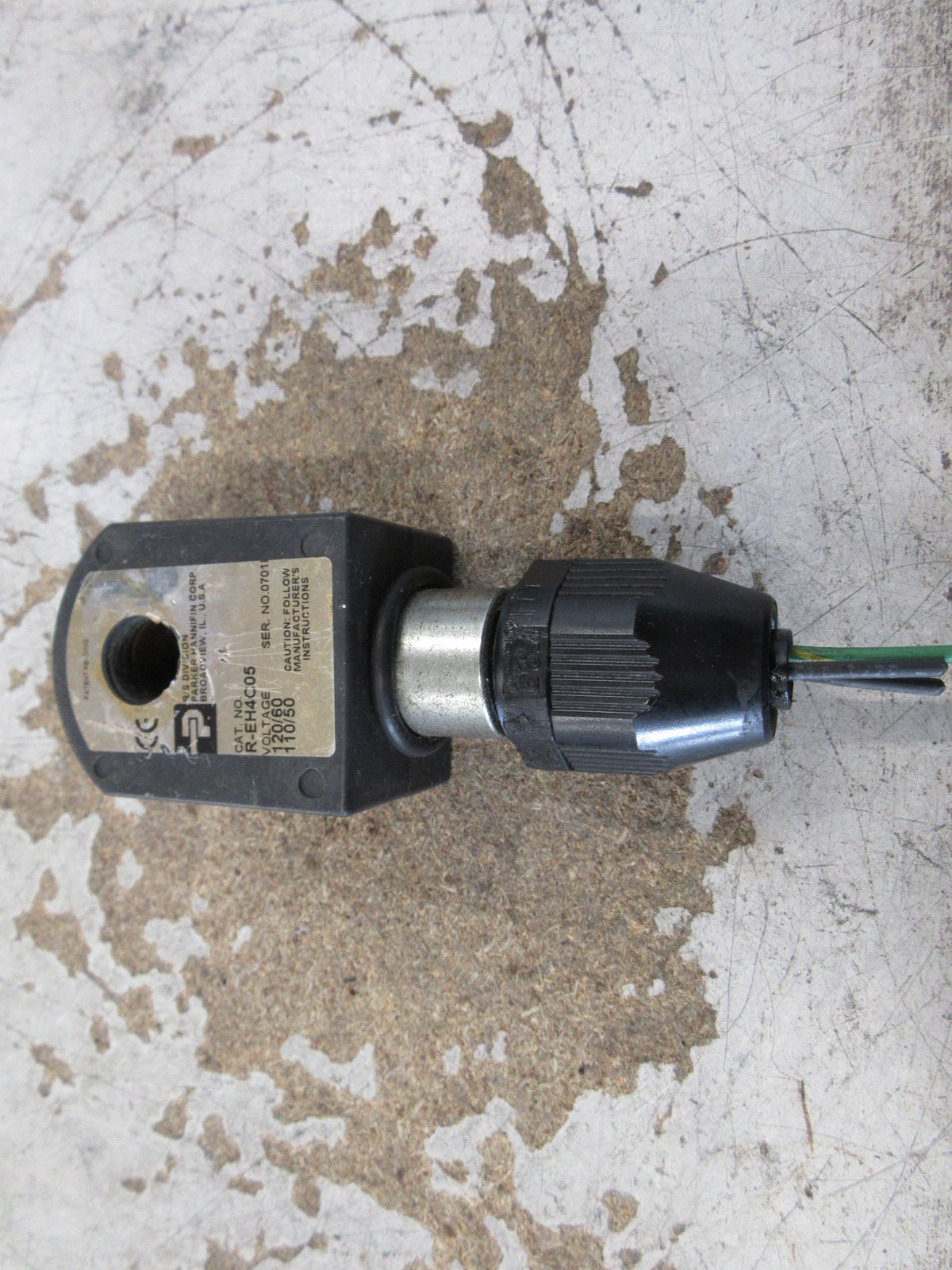 Parker Solenoid Coil R-EH4C05 120V @ 60Hz 110V @ 50Hz Used