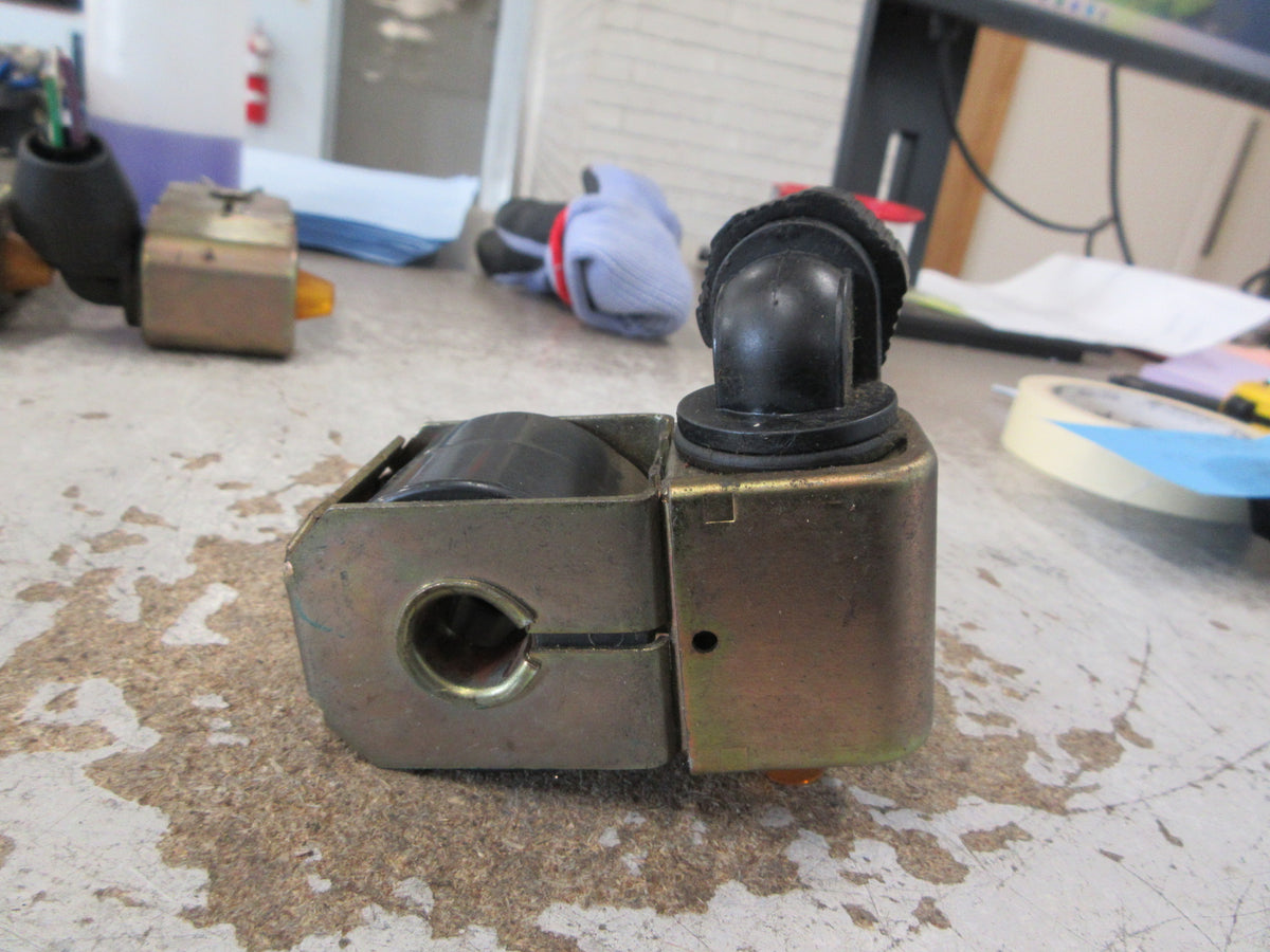 Danfoss Solenoid Coil GP110/120J 110/120V 50/60Hz 17.5W Used