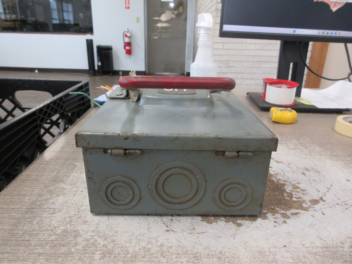 GE Fusible Safety Switch/Disconnect TH3361 30A 600V 3P Used