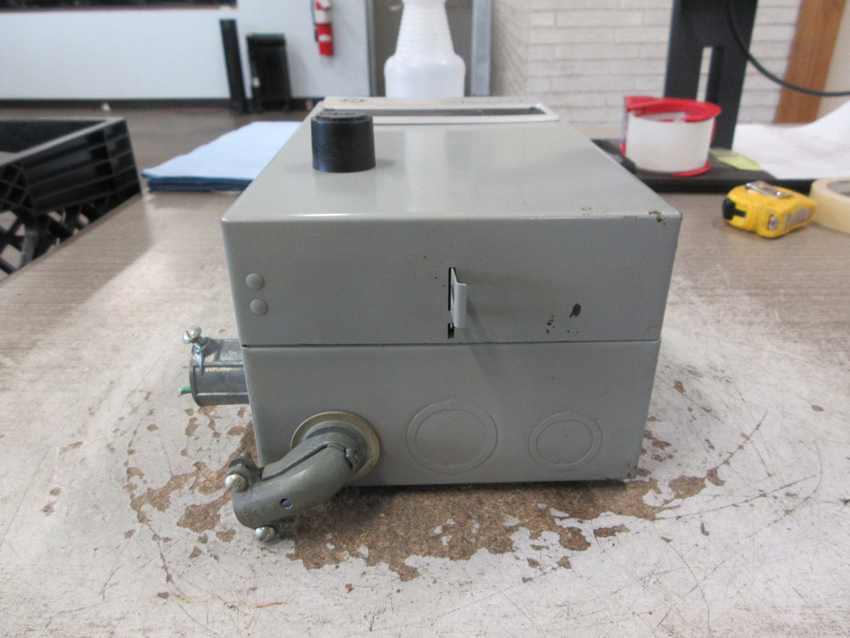 GE Enclosed Size 1 Starter CR306C1**ACWA 230-460V Coil 27A 600V Used