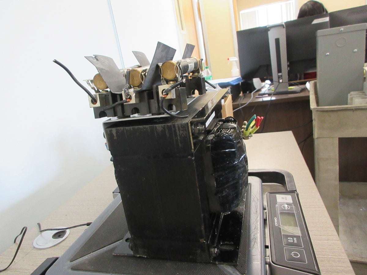 Cutler-Hammer Control Transformer C4000K2A 4KVA Pri: 240/480V Sec: 120V Used