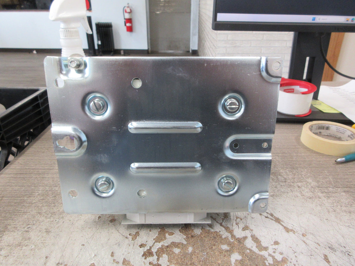 Cutler-Hammer Contactor C825KN10 Ser. A2 120V Coil 200A 600V 3Ph Used