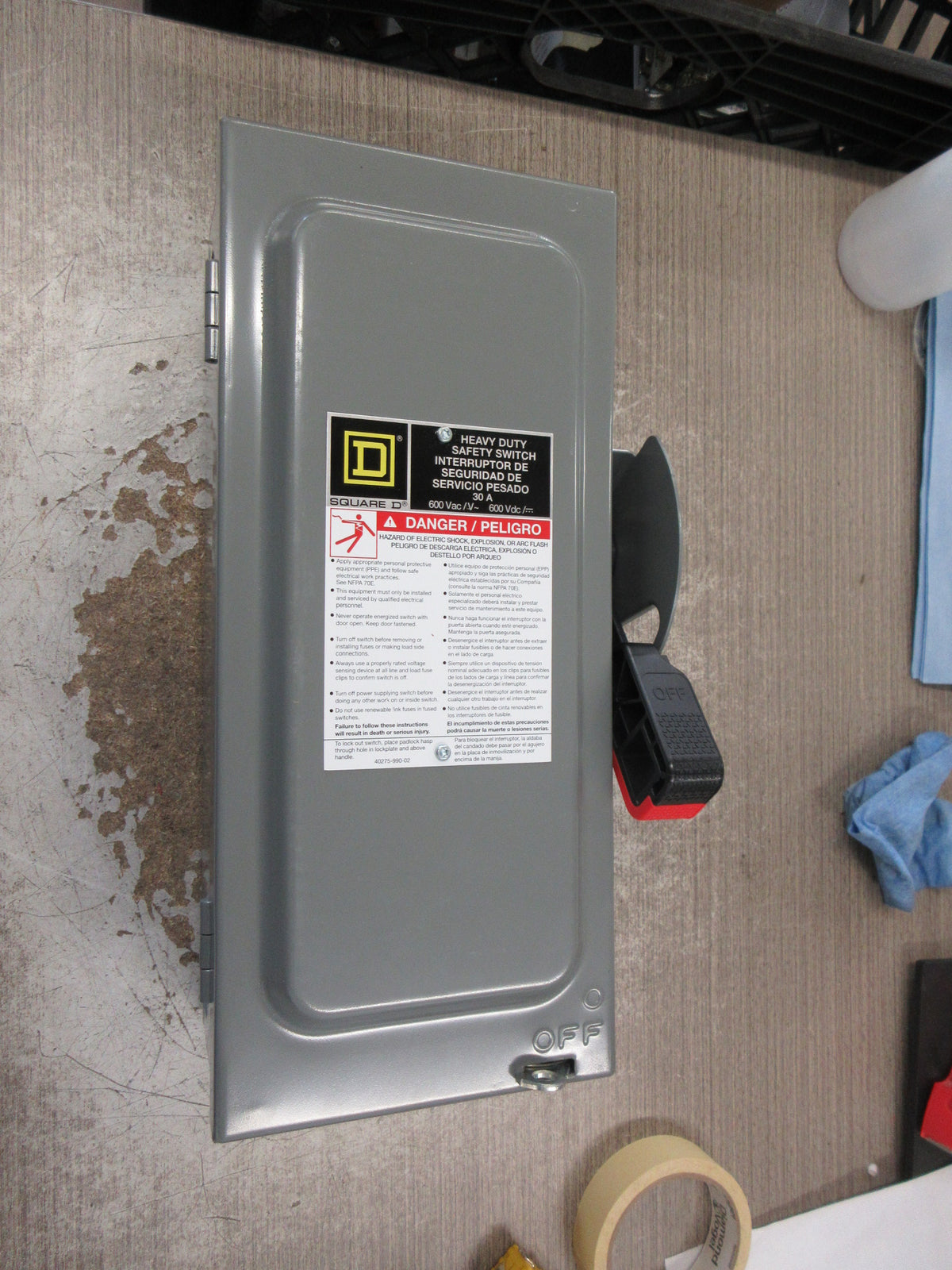 Square D Fusible Safety Switch/Disconnect H361 Ser. F05 30A 600V 3P New Surplus