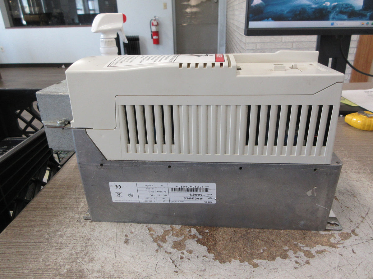 ABB CH401 AC Drive ACH401600532 5HP 3Ph Input: 3~380-480V , 8.3A , 48-63Hz Used
