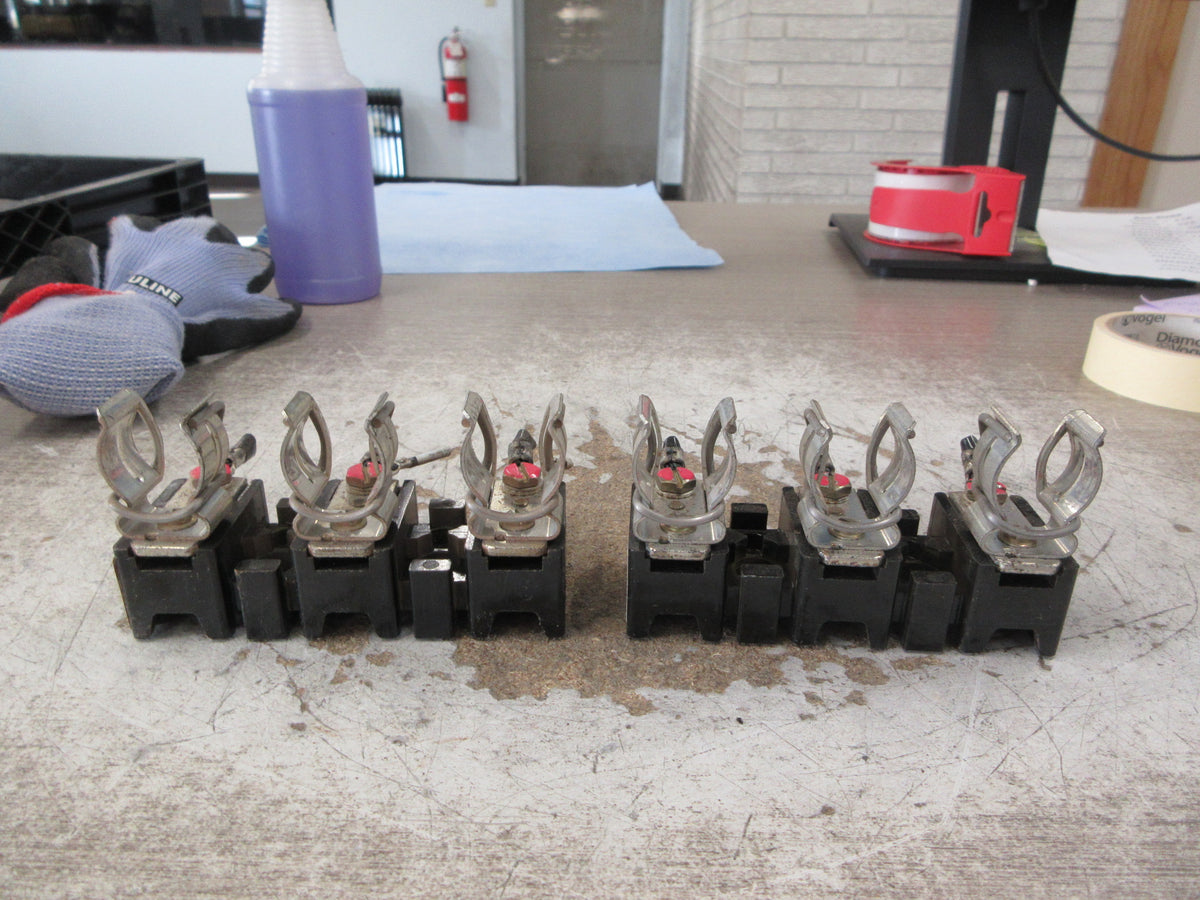 Allen-Bradley Fuseholder 4011682552 60A 600V 3P *1 Set* Used