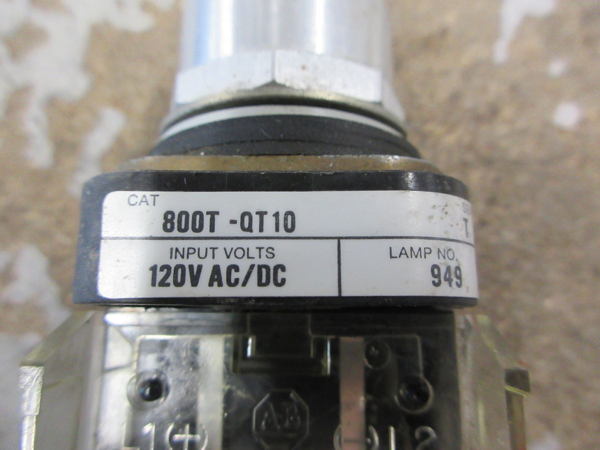 Allen-Bradley Illuminated Push Button 800T-QT10 Ser. T 120V AC/DC Green Used